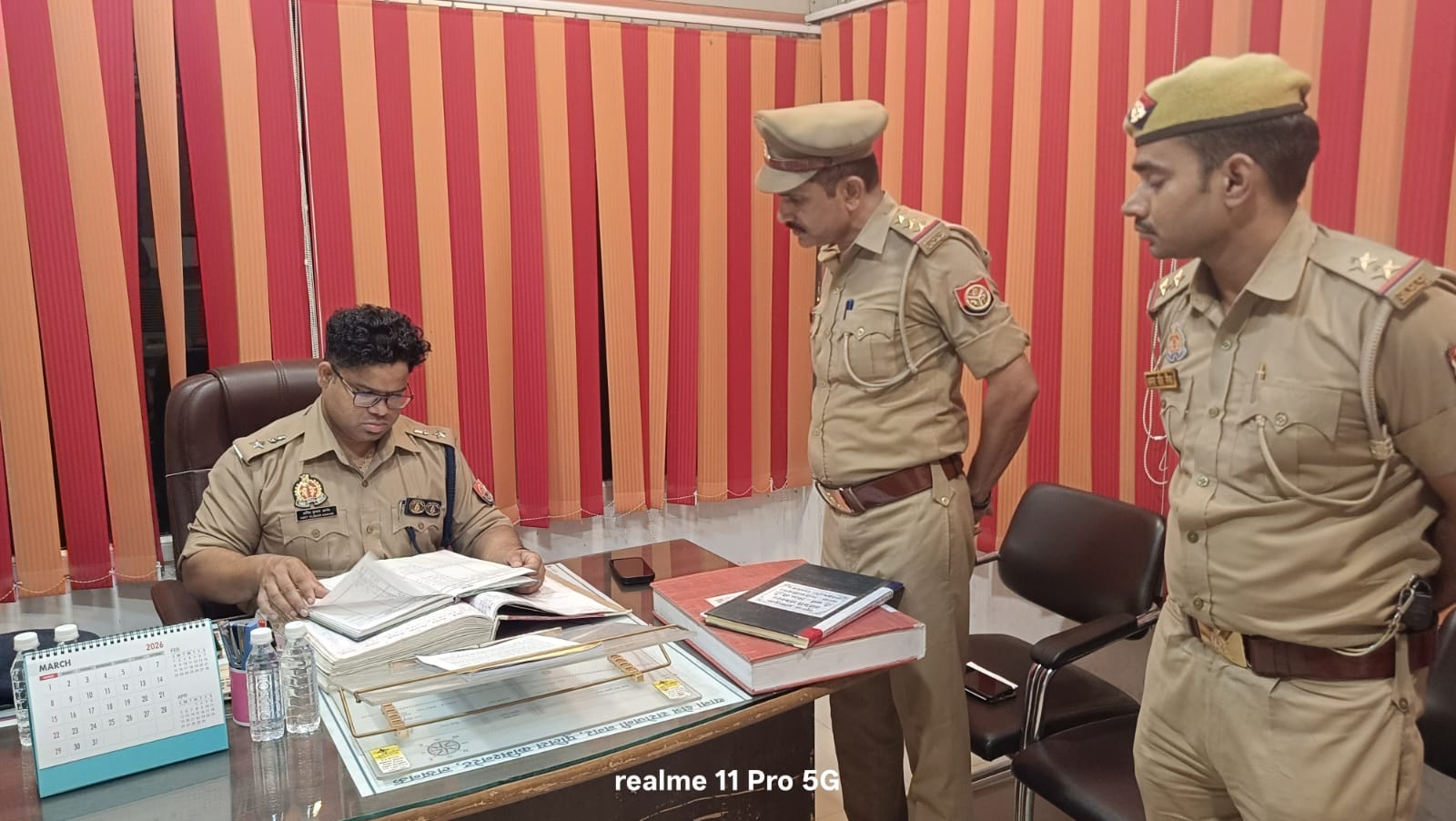 सरोजनीनगर थाने का औचक निरीक्षण, डीसीपी ने व्यवस्थाओं को परखा महिला सुरक्षा पर खास जोर